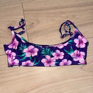 Frankie’s bikini small top